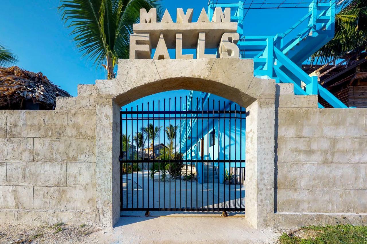 Mayan Falls 키코커 외부 사진